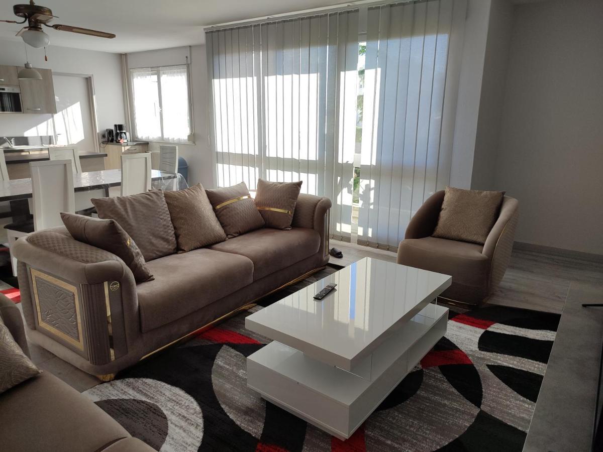 Grand Et Superbe Appartement Proche Paris Creil Eksteriør bilde